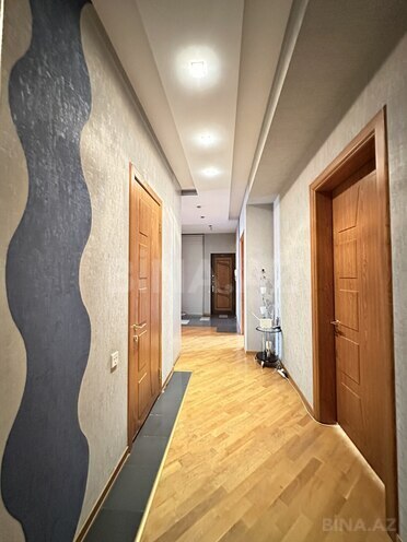 Продаётся 4-комн. новостройка 195 м², м. Элмляр Академиясы, photo 9 from 19