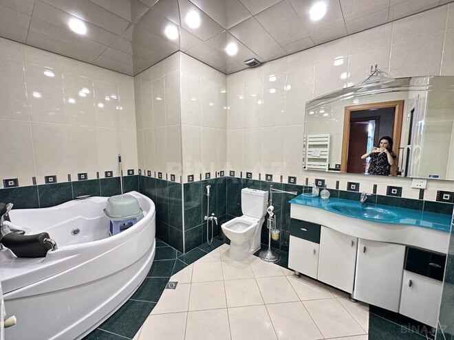 Продаётся 4-комн. новостройка 195 м², м. Элмляр Академиясы, photo 12 from 19