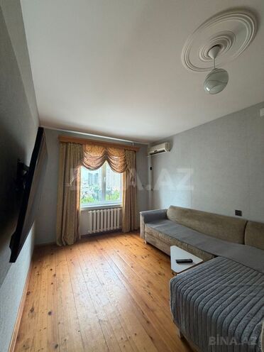 İcarəyə verilir 2 otaqlı köhnə tikili 70 m², 8 Noyabr m., photo 5 from 11