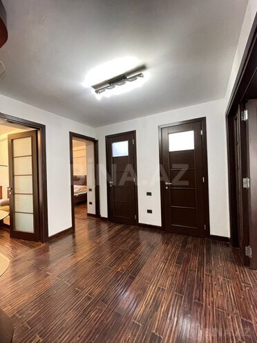 Satılır 3 otaqlı köhnə tikili 125 m², 28 May m., photo 4 from 17
