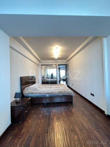 Satılır 3 otaqlı köhnə tikili 125 m², 28 May m., photo 9 from 17