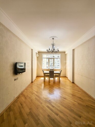 Сдаётся 2-комн. новостройка 90 м², м. Нариман Нариманов, photo 1 from 10