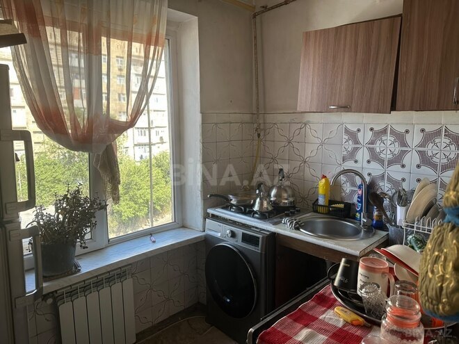 Продаётся 2-комн. вторичка 50 м², м. Нефтчиляр, photo 4 from 15