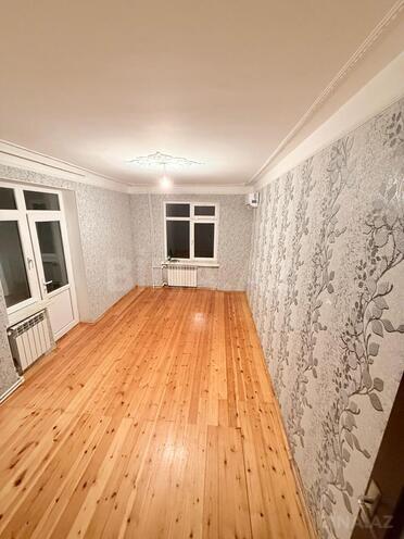 Satılır 2 otaqlı köhnə tikili 65 m², Əhmədli m., photo 1 from 11