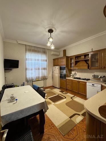Satılır 9 otaqlı həyət evi/bağ evi 350 m², Novxanı q., photo 8 from 26