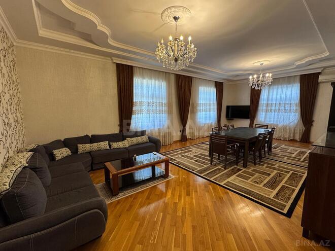Satılır 9 otaqlı həyət evi/bağ evi 350 m², Novxanı q., photo 10 from 26