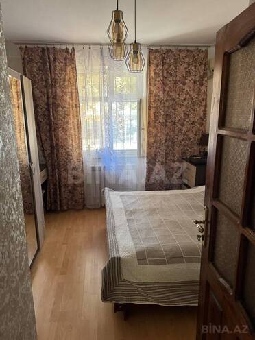 Satılır 2 otaqlı köhnə tikili 55 m², Qara Qarayev m., photo 10 from 18