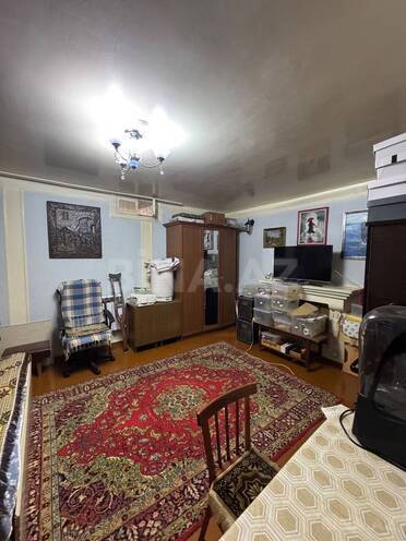 Satılır 2 otaqlı köhnə tikili 55 m², Qara Qarayev m., photo 13 from 18