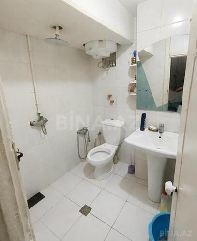 Продаётся 1-комн. вторичка 30 м², м. Ази Асланов, photo 7 from 8