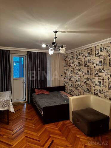 İcarəyə verilir 3 otaqlı köhnə tikili 80 m², İnşaatçılar m., photo 1 from 7