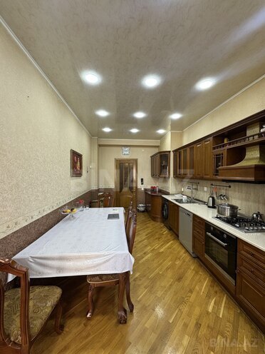 Сдаётся 3-комн. новостройка 190 м², м. Элмляр Академиясы, photo 9 from 21