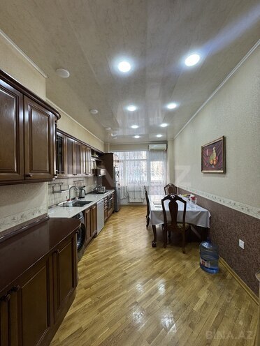 Сдаётся 3-комн. новостройка 190 м², м. Элмляр Академиясы, photo 10 from 21