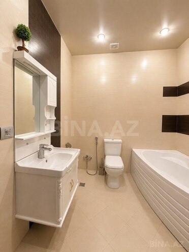 Сдаётся 3-комн. новостройка 137 м², м. 8 ноября, photo 10 from 14