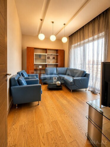 Сдаётся 3-комн. новостройка 137 м², м. 8 ноября, photo 8 from 14
