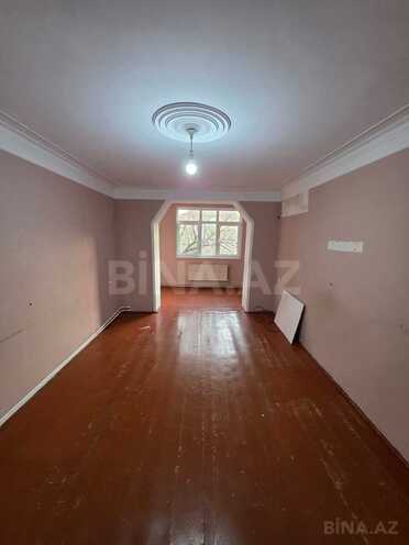 Satılır 3 otaqlı köhnə tikili 70 m², photo 1 from 24