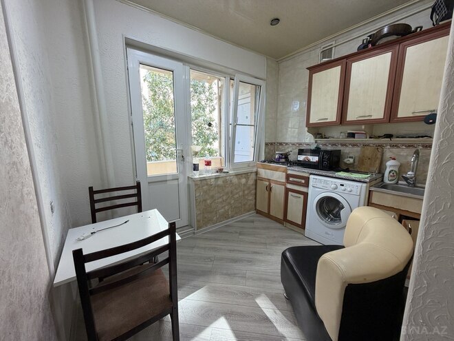 Satılır 2 otaqlı köhnə tikili 65 m², Əhmədli m., photo 14 from 25