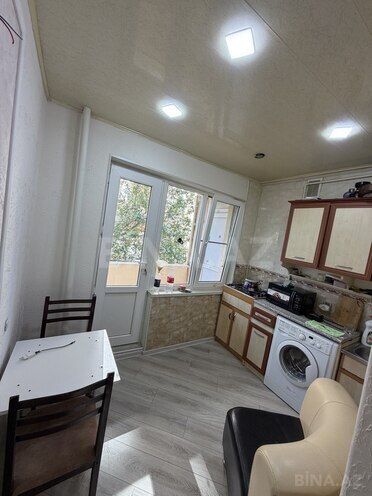 Satılır 2 otaqlı köhnə tikili 65 m², Əhmədli m., photo 13 from 25