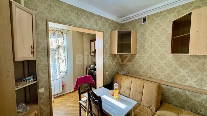 Satılır 1 otaqlı köhnə tikili 45 m², Xalqlar Dostluğu m., photo 8 from 11