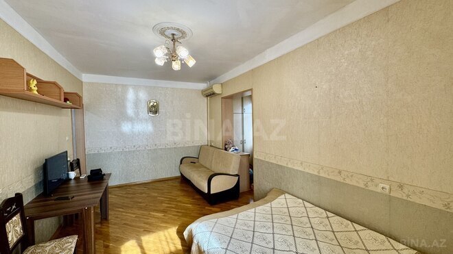 Satılır 1 otaqlı köhnə tikili 45 m², Xalqlar Dostluğu m., photo 4 from 11