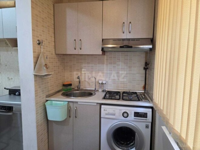 Satılır 2 otaqlı köhnə tikili 60 m², Həzi Aslanov q., photo 9 from 18