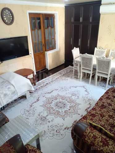 Продаётся 2-комн. вторичка 45 м², пос. Ени Гюнешли, photo 1 from 11