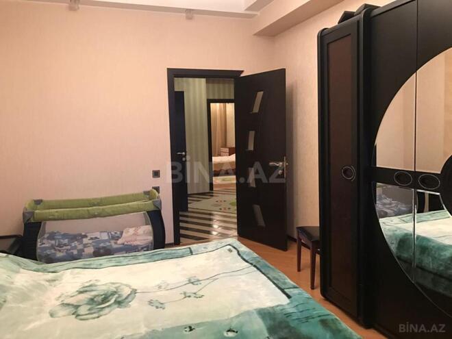 Сдаётся 3-комн. новостройка 135 м², м. Низами, photo 9 from 14