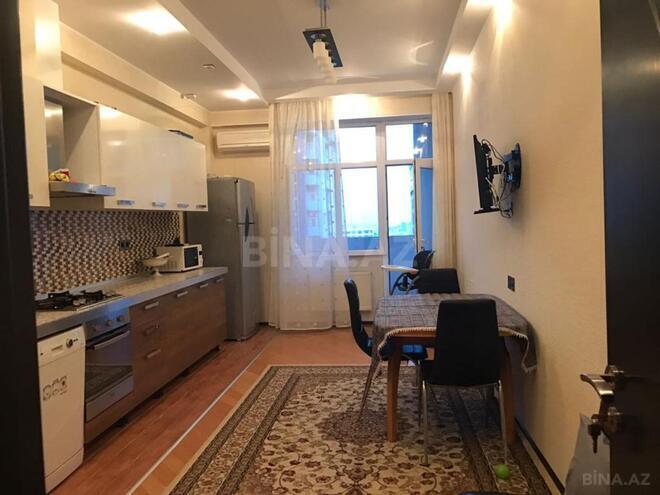 Сдаётся 3-комн. новостройка 135 м², м. Низами, photo 3 from 14