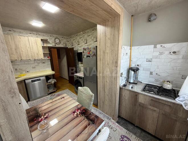 Satılır 4 otaqlı köhnə tikili 110 m², Yeni Günəşli q., photo 13 from 19