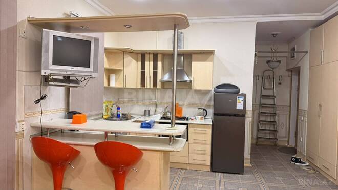 İcarəyə verilir 3 otaqlı köhnə tikili 62 m², Səbail r., photo 1 from 17