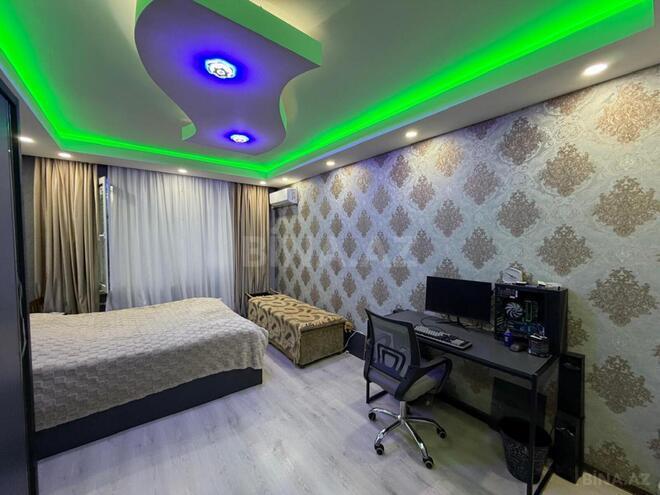 Продаётся 3-комн. вторичка 85 м², м. Нефтчиляр, photo 10 from 26