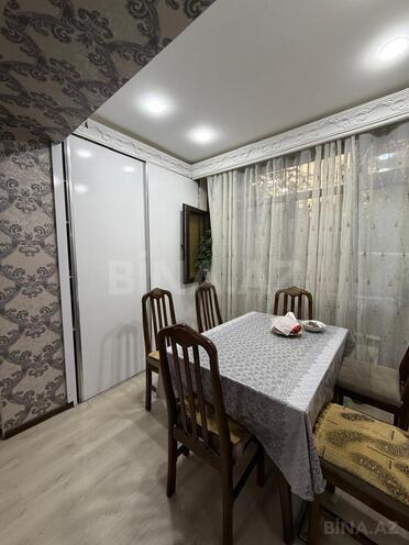 Продаётся 3-комн. вторичка 85 м², м. Нефтчиляр, photo 6 from 26