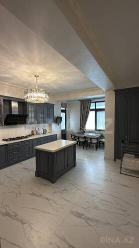 İcarəyə verilir 4 otaqlı yeni tikili 205 m², Gənclik m., photo 1 from 16