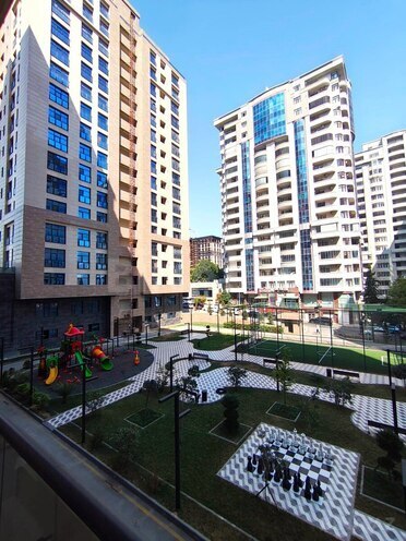 Сдаётся 2-комн. новостройка 90 м², Насиминский  р., photo 26 from 27