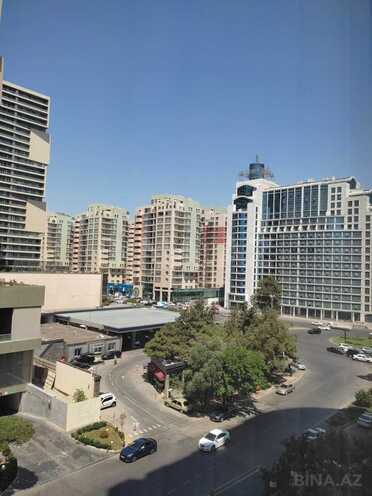 Продаётся 2-комн. новостройка 75 м², м. 8 ноября, photo 1 from 24