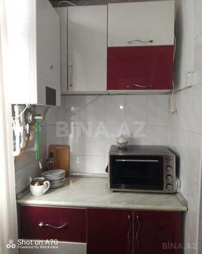 Satılır 1 otaqlı köhnə tikili 45 m², Massiv V q., photo 4 from 11