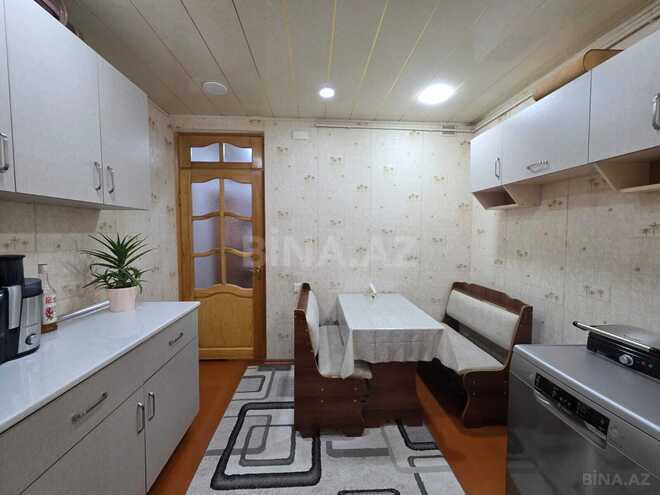 Продаётся 2-комн. вторичка 60 м², м. Ази Асланов, photo 9 from 13