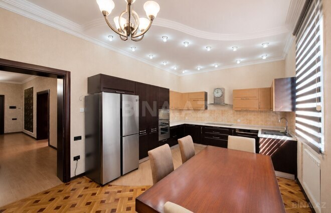 Satılır 8 otaqlı həyət evi/bağ evi 700 m², Bilgəh q., photo 22 from 31