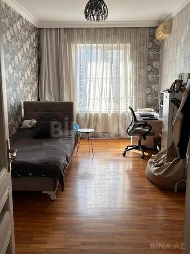 Продаётся 3-комн. новостройка 110 м², м. Элмляр Академиясы, photo 11 from 16