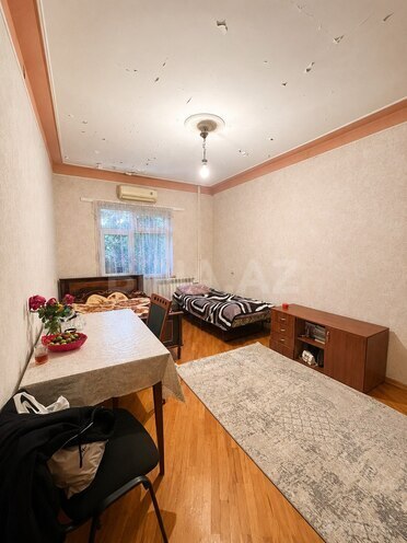 Satılır 2 otaqlı köhnə tikili 43 m², Memar Əcəmi m., photo 1 from 9