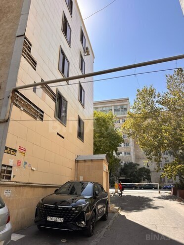 Сдаётся 3-комн. вторичка 75 м², м. Элмляр Академиясы, photo 10 from 12