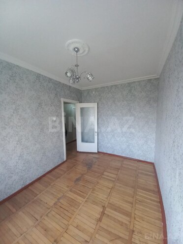 Продаётся 3-комн. вторичка 70 м², м. Ази Асланов, photo 8 from 14