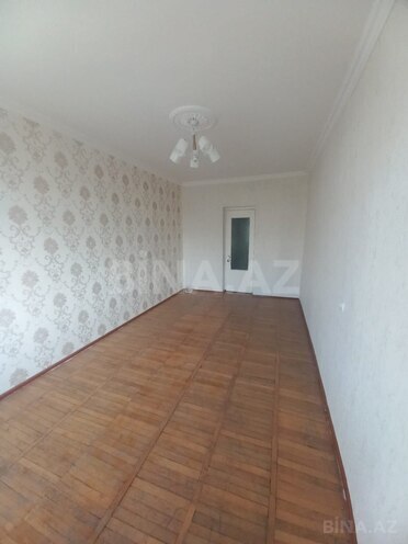 Продаётся 3-комн. вторичка 70 м², м. Ази Асланов, photo 6 from 14