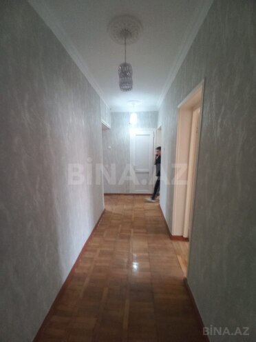 Продаётся 3-комн. вторичка 70 м², м. Ази Асланов, photo 10 from 14