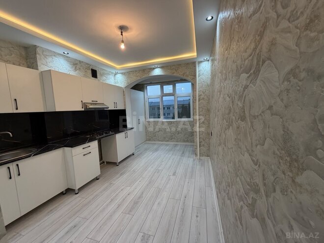 Продаётся 2-комн. вторичка 60 м², м. Ази Асланов, photo 15 from 19