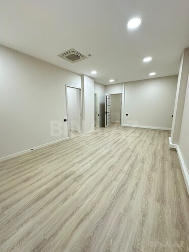 Сдаётся 9-комн. офис 476 м², м. Иншаатчылар, photo 10 from 32