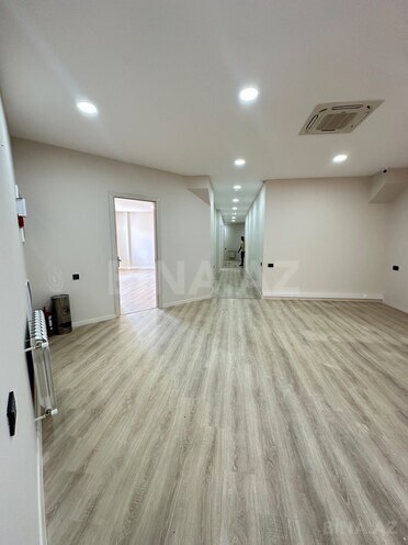 Сдаётся 9-комн. офис 476 м², м. Иншаатчылар, photo 3 from 32