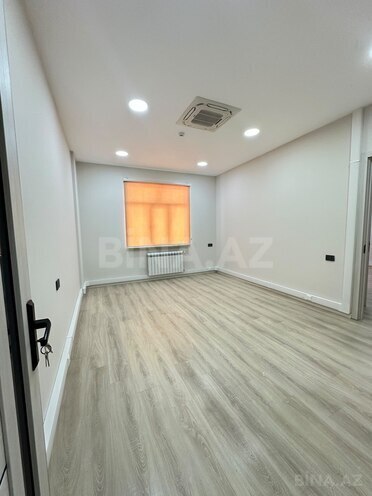 Сдаётся 9-комн. офис 476 м², м. Иншаатчылар, photo 14 from 32