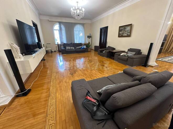 Сдаётся 10-комн. дом/дача 1 340 м², пос. Бадамдар, photo 17 from 32