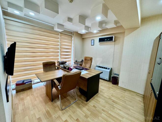 Сдаётся 5-комн. офис 160 м², м. 8 ноября, photo 8 from 30