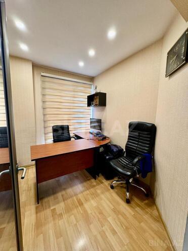 Сдаётся 5-комн. офис 160 м², м. 8 ноября, photo 17 from 30